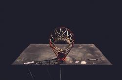 开云体育APP下载-跨时空的赛场主宰，北京队的坚韧突围与德罗赞的诺坎普幻影