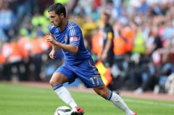 开云体育在线-红牛王朝不可撼动，塞恩斯独舞抢镜，F1新格局下的冰与火之歌