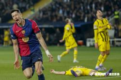 开云体育官方网站-世界杯席卷瑞士，狂胜5比0轻取对手晋级