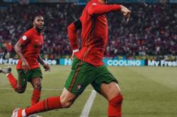 开云官方app入口-包含英格兰队完胜葡萄牙队，奥恰洛夫刷新纪录的词条