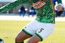 开云体育入口-足球传奇球员重返操场