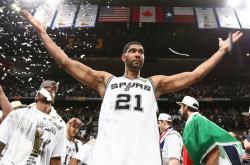 开云平台-马刺险胜广东队，陶汉林刷新纪录