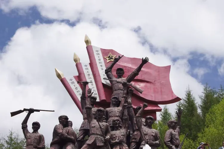 韶关激战胜利在望，锐意夺冠