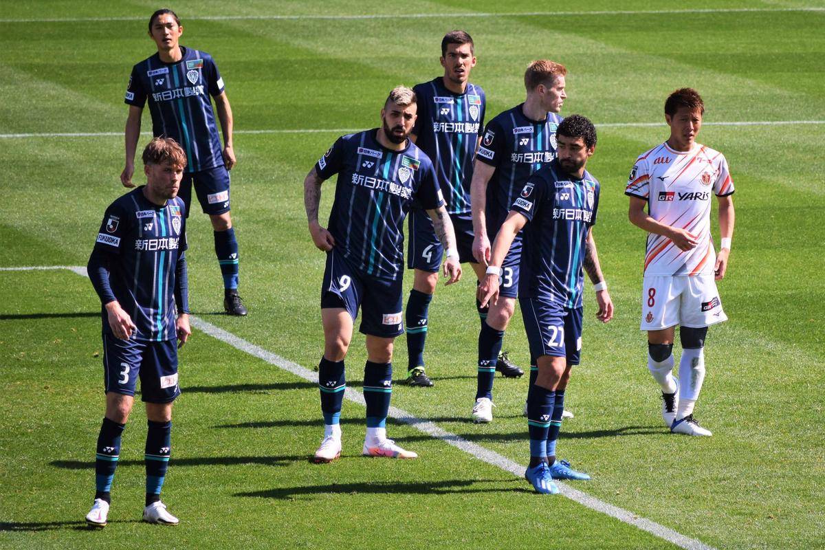 格林夹凡客场逆转广岛三箭，晋级下一轮