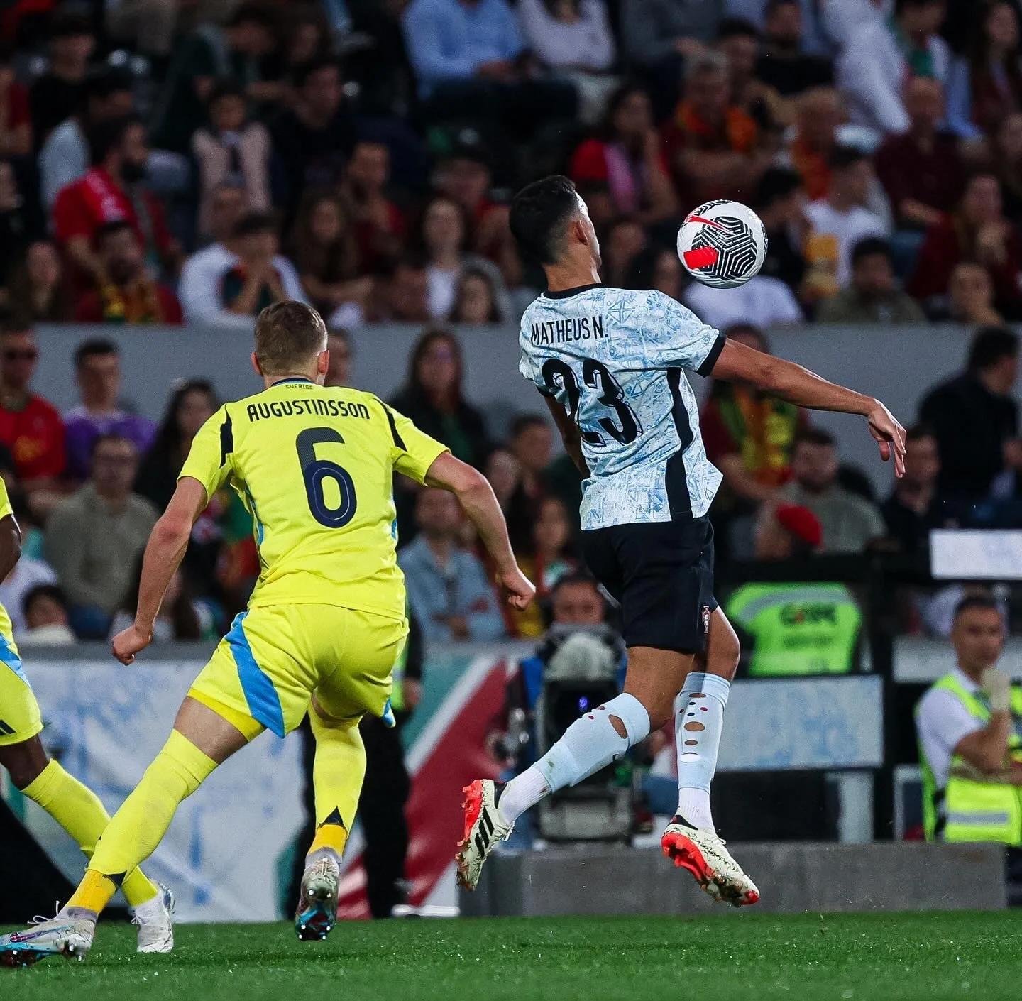 世界杯席卷瑞士，狂胜5比0轻取对手晋级