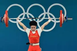 摩洛哥举重选手刷新重量纪录 摩洛哥举重选手刷新重量纪录