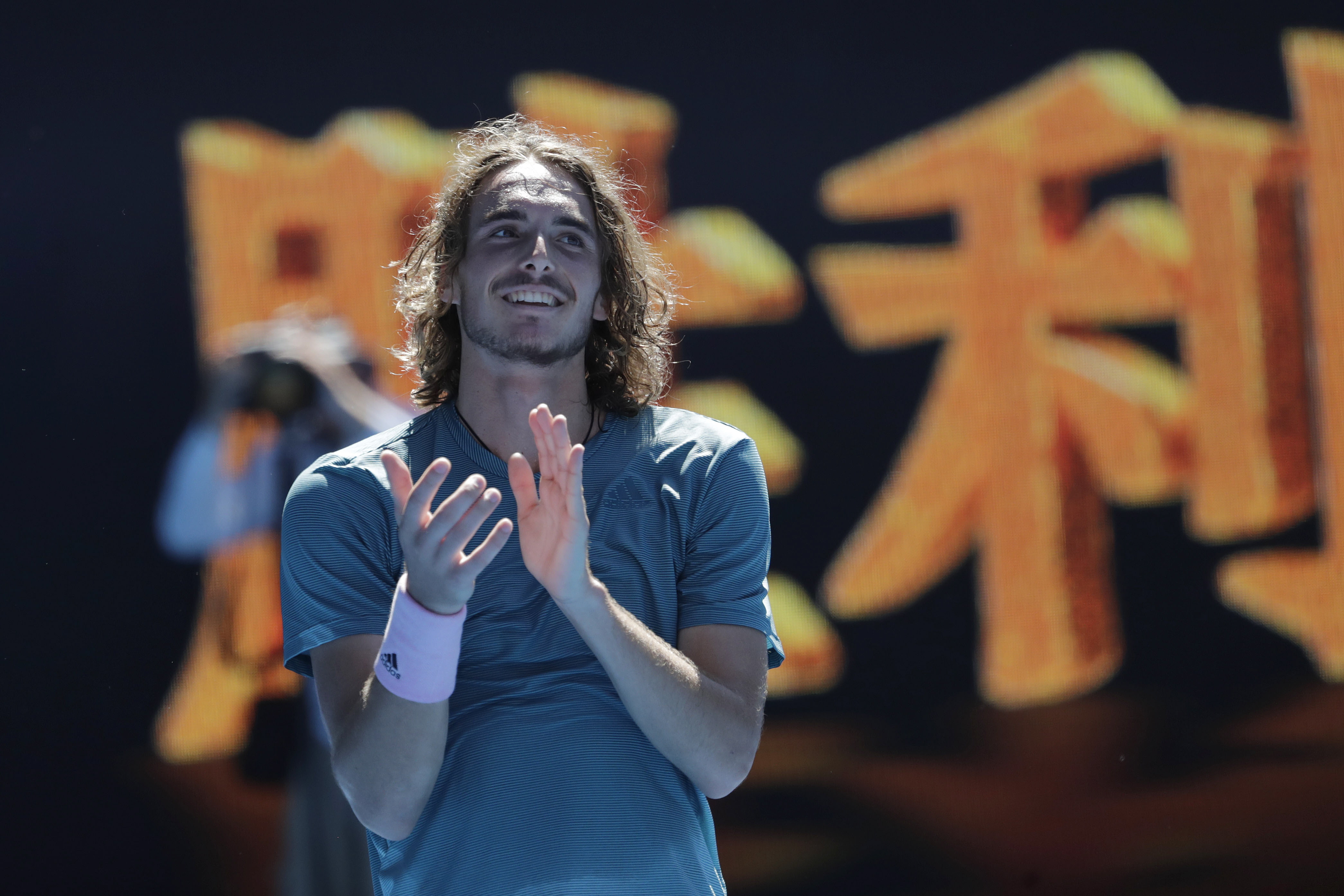 澳网碾压联合杯,西西帕斯统治全场 澳网碾压联合杯,西西帕斯统治全场